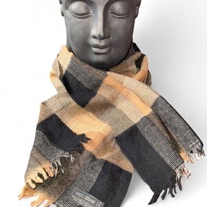 Plaid Wool Scarf in Black and Tan
